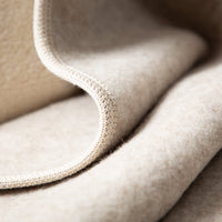 lodendecke_aus_merinowolle-mongolei-ungefarbt-beige-14_f9c9ab88-2951-4f79-a989-ef82ef43d54a
