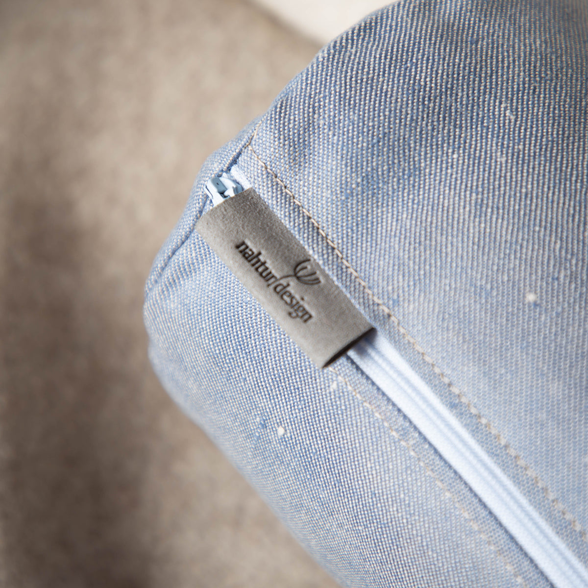 Nackenrolle mit Bezug aus Bio-Leinen-Denim | Naturfüllung