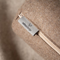 nackenrolle_feinloden_schurwolle_hellbraun-3