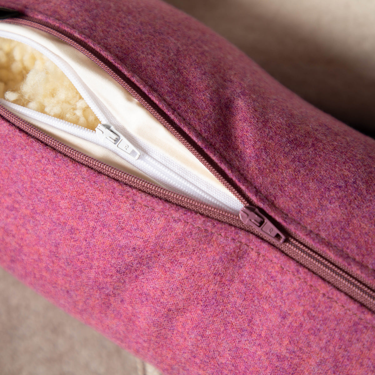 nackenrolle_feinloden_schurwolle_pink-5