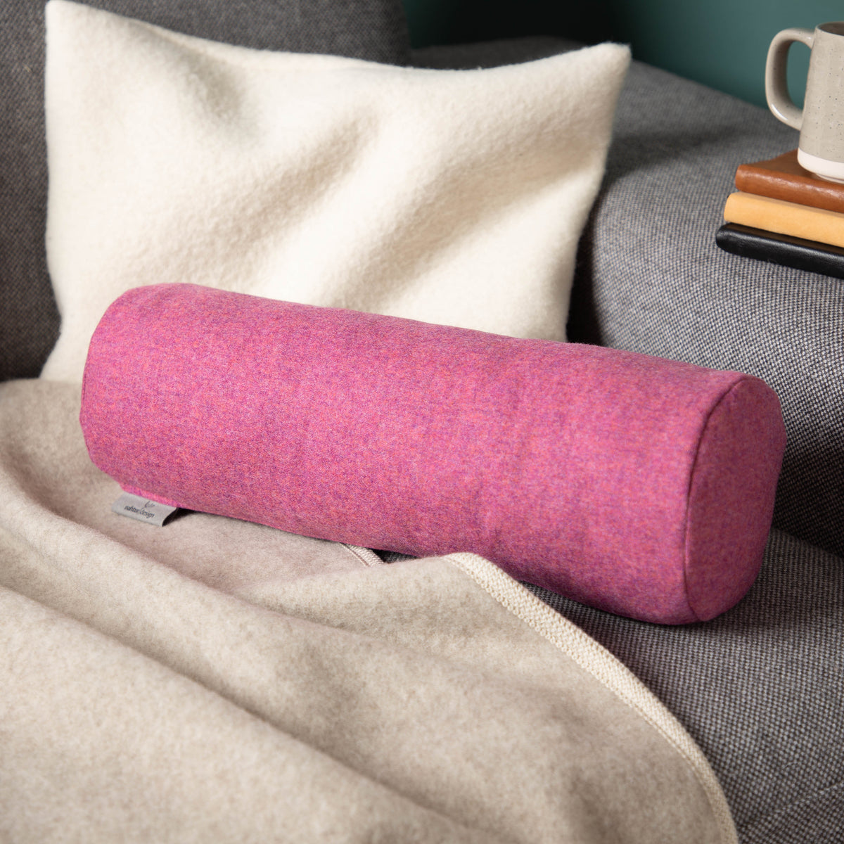 nackenrolle_feinloden_schurwolle_pink