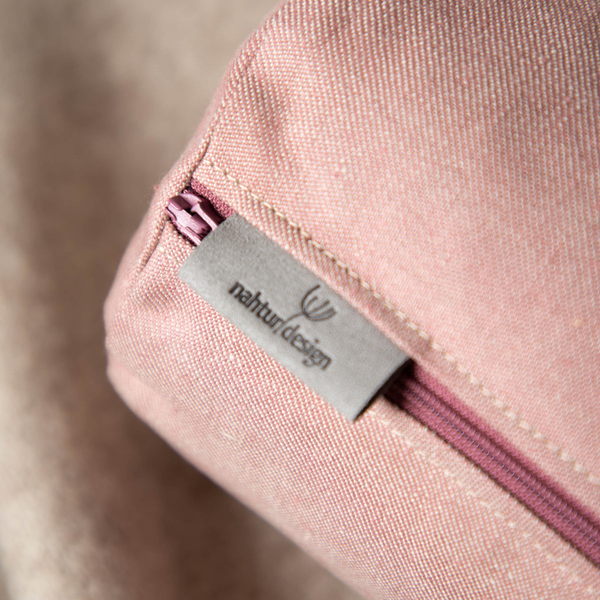 Nackenrolle mit Bezug aus Bio-Leinen-Denim | Naturfüllung