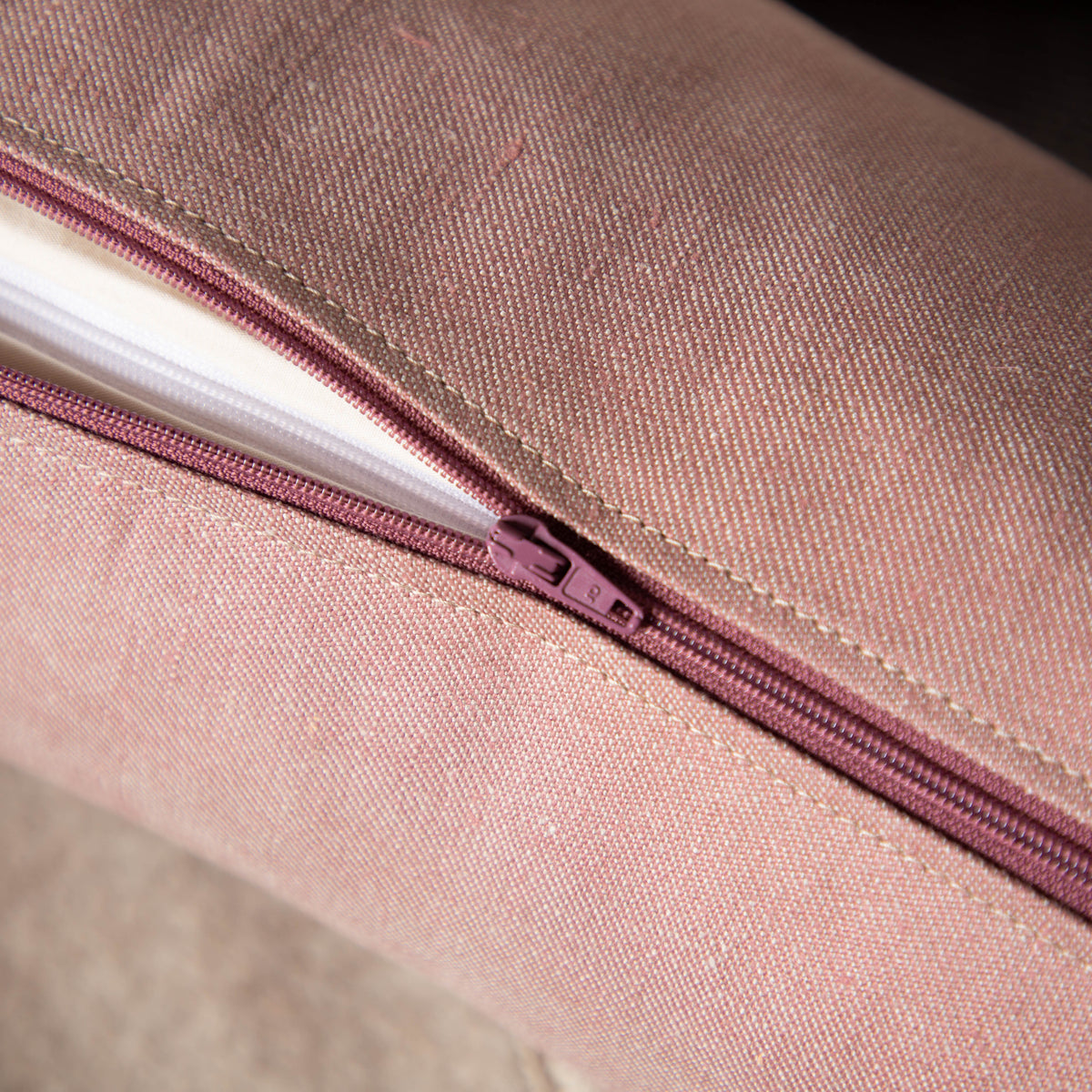 Nackenrolle mit Bezug aus Bio-Leinen-Denim | Naturfüllung