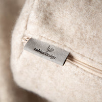 nackenrolle_mongolwolle_premium_schurwolle_grau-beige-3