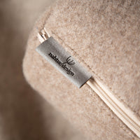 nackenrolle_mongolwolle_premium_schurwolle_hellbraun-3