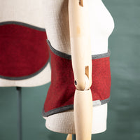 ruckenwarmer_loden_schurwolle_rot_5_von_6