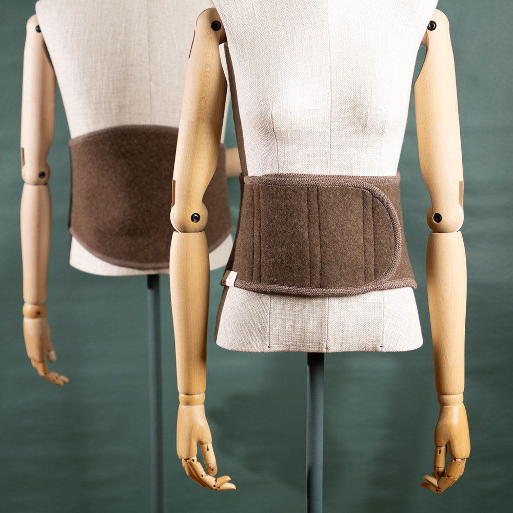 ruckenwarmer_mongolische_merinowolle_ungefarbt_schokobraun_1_von_14