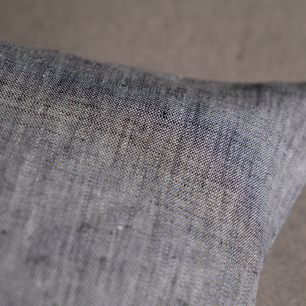 zirbenkissen_bioleinen_duftkissen_gross_blaugrau-3
