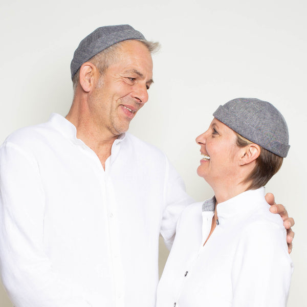 Mann und Frau mit Sailorcap aus Bioleinen unisex