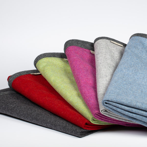 leichte Merino Wolldecke in verschiedenen Farben